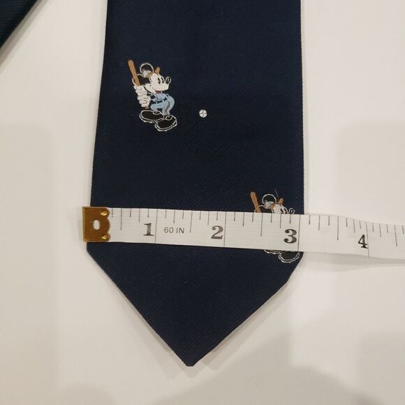 Vintage Mickey Mouse Base ball Tie - Picture 7 of 9